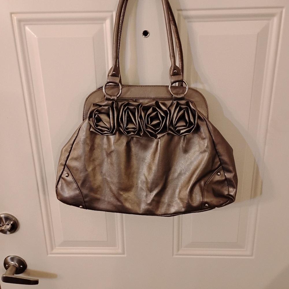 Elegant Metallic Tote Bag 100% Vinyl. Gently Used.